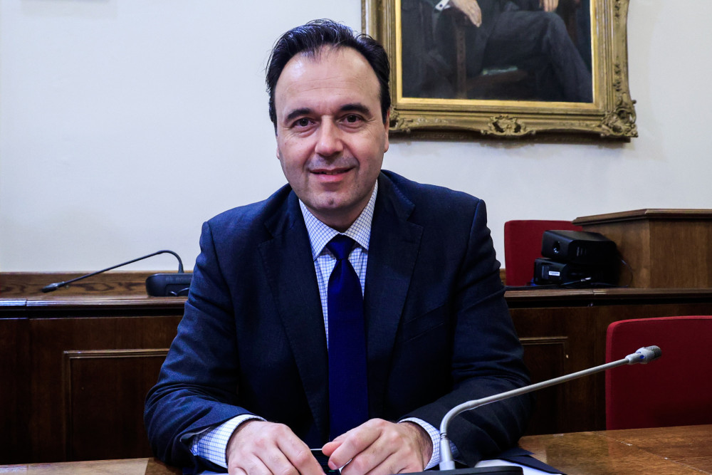 Δημήτρης Παπαστεργίου: Η Ελλάδα συμμετέχει ενεργά με τις δράσεις της για την τεχνητή νοημοσύνη