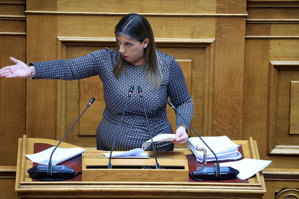 Ζωή Κωνσταντοπούλου: ευκαιρίες καριέρας από την «προσωποποίηση του φασισμού» (video)