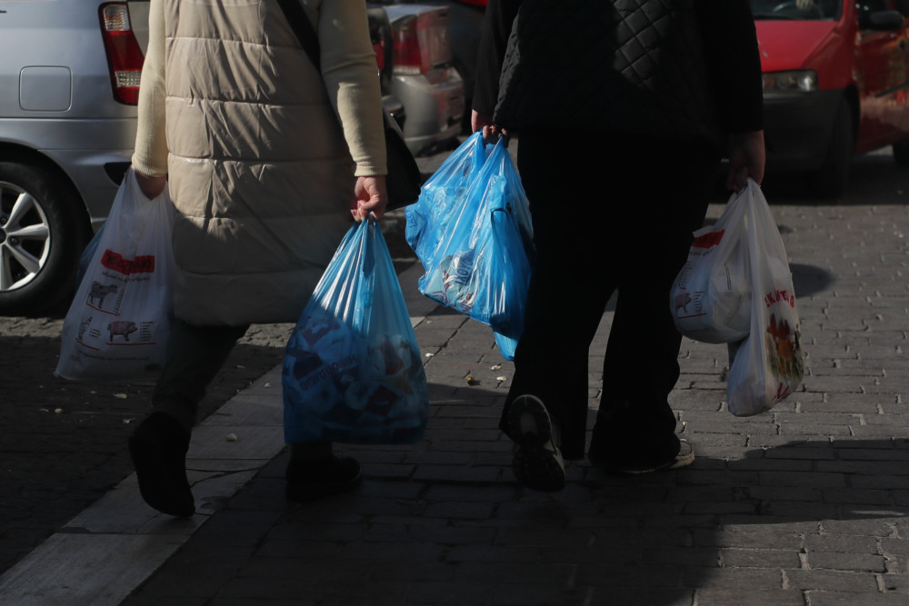 Πρωτοχρονιά 2026: πόσο θα κοστίσει το γιορτινό τραπέζι - Ανοιχτή η Βαρβάκειος