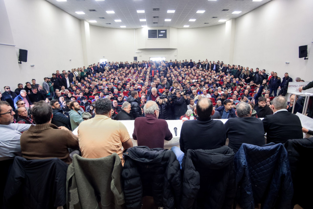 Αγρότες: «Όχι» στη συνάντηση Μητσοτάκη τη Δευτέρα (15/12) - Τι αποφάσισαν