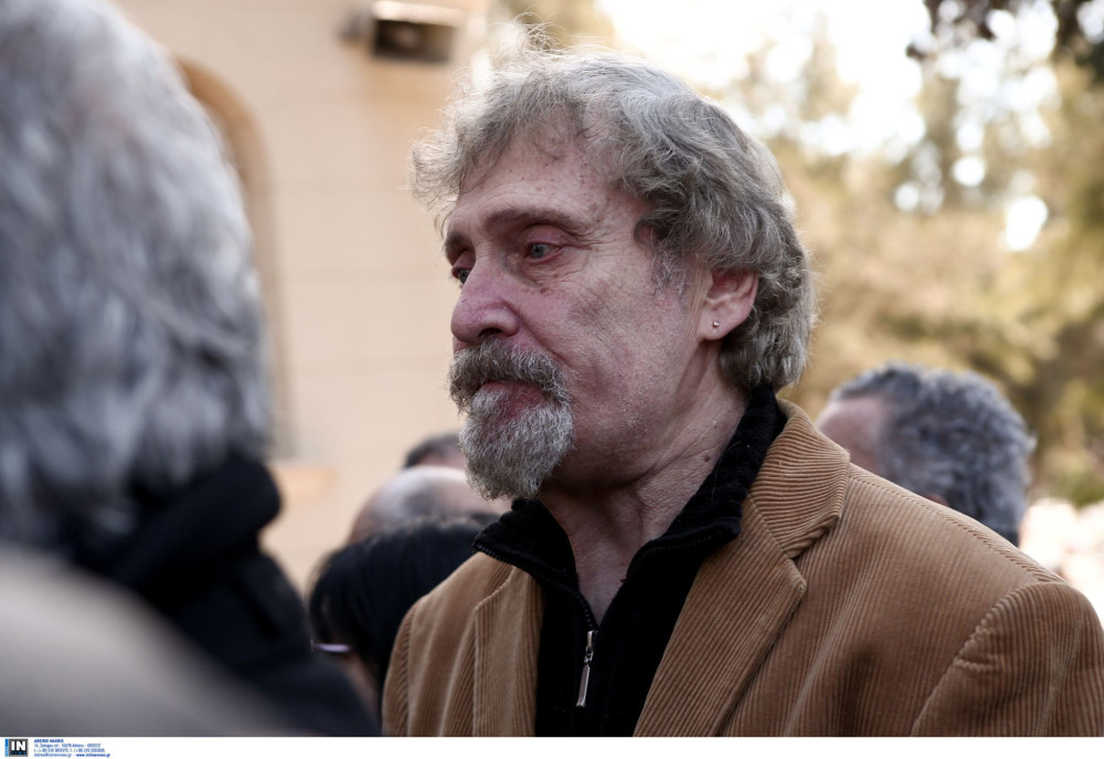 Πέθανε ο Αλμπέρτο Εσκενάζυ - Θλίψη στον καλλιτεχνικό χώρο