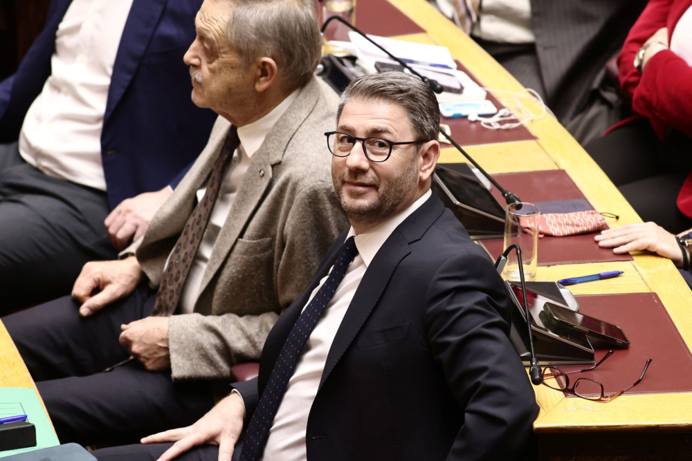 Ουρά της Ζωής και του… Βελόπουλου το ΠΑΣΟΚ του Ανδρουλάκη: η νέα γκάφα με τον ΟΠΕΚΕΠΕ