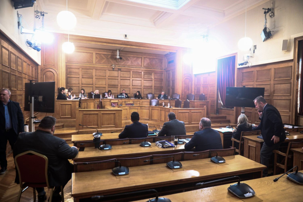 ΟΠΕΚΕΠΕ: στην Εξεταστική Επιτροπή το ζήτημα ταυτότητας του «Φραπέ»