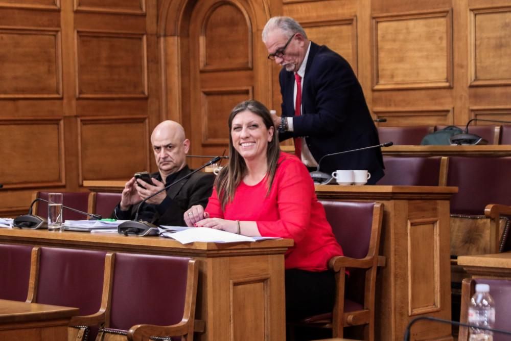 Διαστρέβλωση και fake news σε ζωντανή σύνδεση από τον Καζαμία της Πλεύσης Ελευθερίας