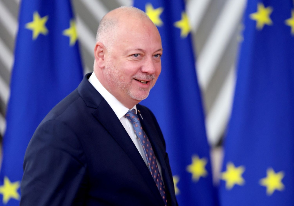 Βουλγαρία: παραιτήθηκε η κυβέρνηση του Ρόζεν Ζελιάζκοφ