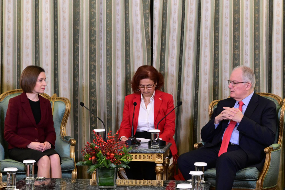 Συνάντηση Κώστα Τασούλα με Μάια Σάντου: Ελλάδα και Μολδαβία συνδέονται με γερούς ιστορικούς δεσμούς