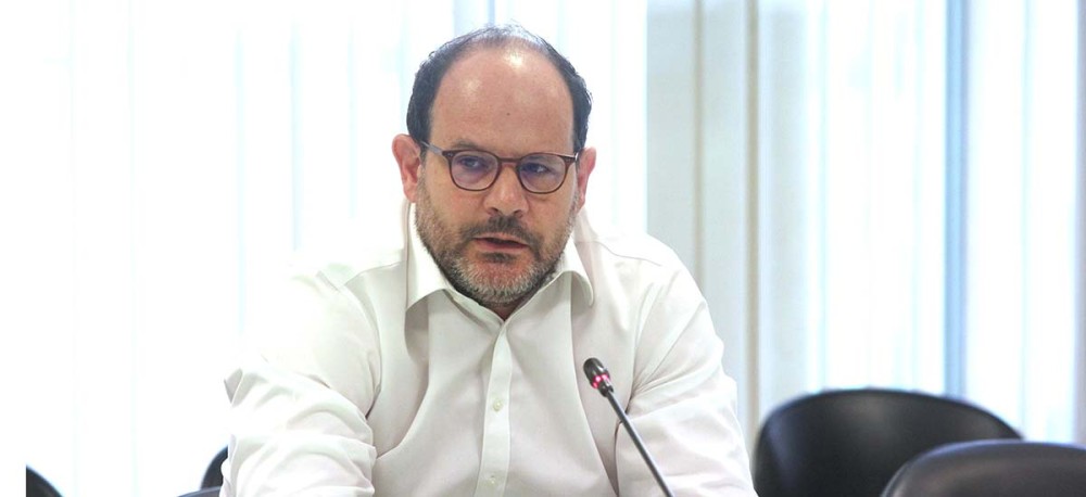 Η παραίτηση Μαντζούφα και οι φαντασιώσεις