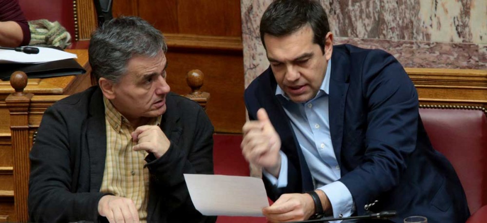Χαμένος στο λαβύρινθο των εσωκομματικών ο Τσίπρας