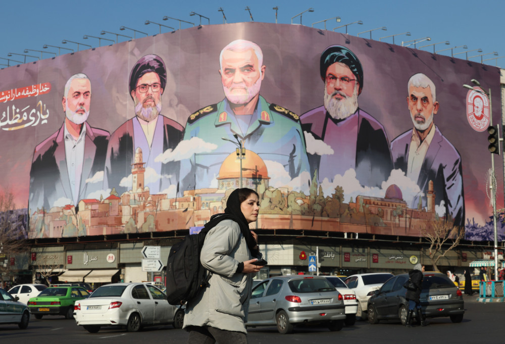 Ιστορική στροφή στη Γαλλία: χαρακτηρίζει τρομοκράτες τους Φρουρούς της Επανάστασης του Ιράν