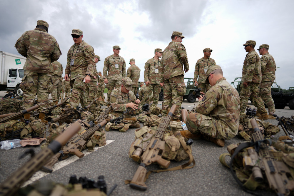 Ραγδαίες εξελίξεις: έτοιμος ο Τραμπ να πατήσει το κουμπί κατά του Ιράν