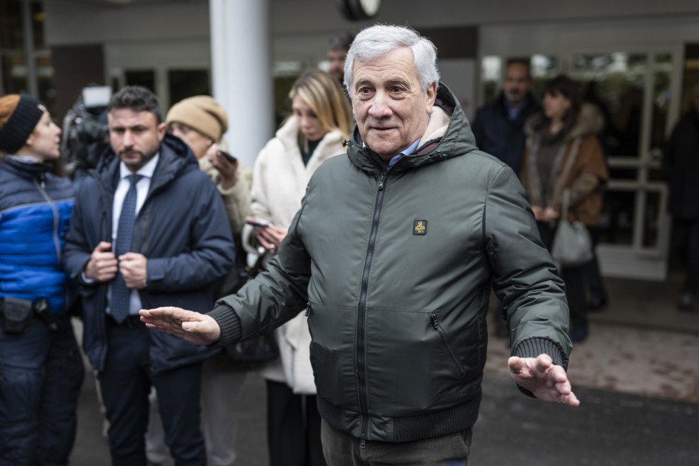 Αντόνιο Ταγιάνι: Οι ΗΠΑ δεν πρέπει να αγνοούν την κυριαρχία της Γροιλανδίας