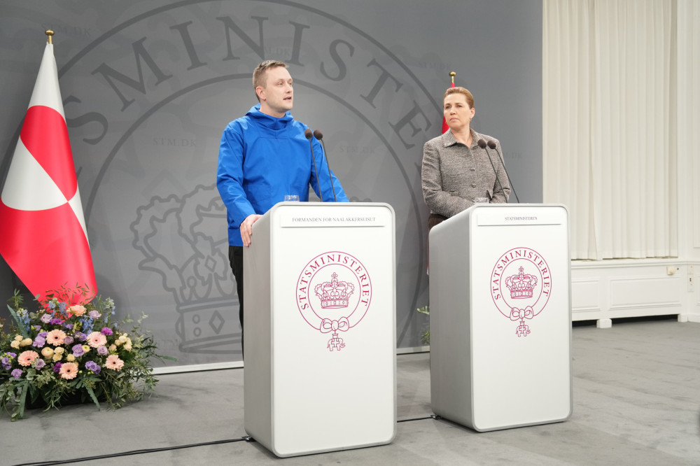 Δανία και Γροιλανδία σε Ντόναλντ Τραμπ: Τα σύνορα δεν αλλάζουν με τη βία