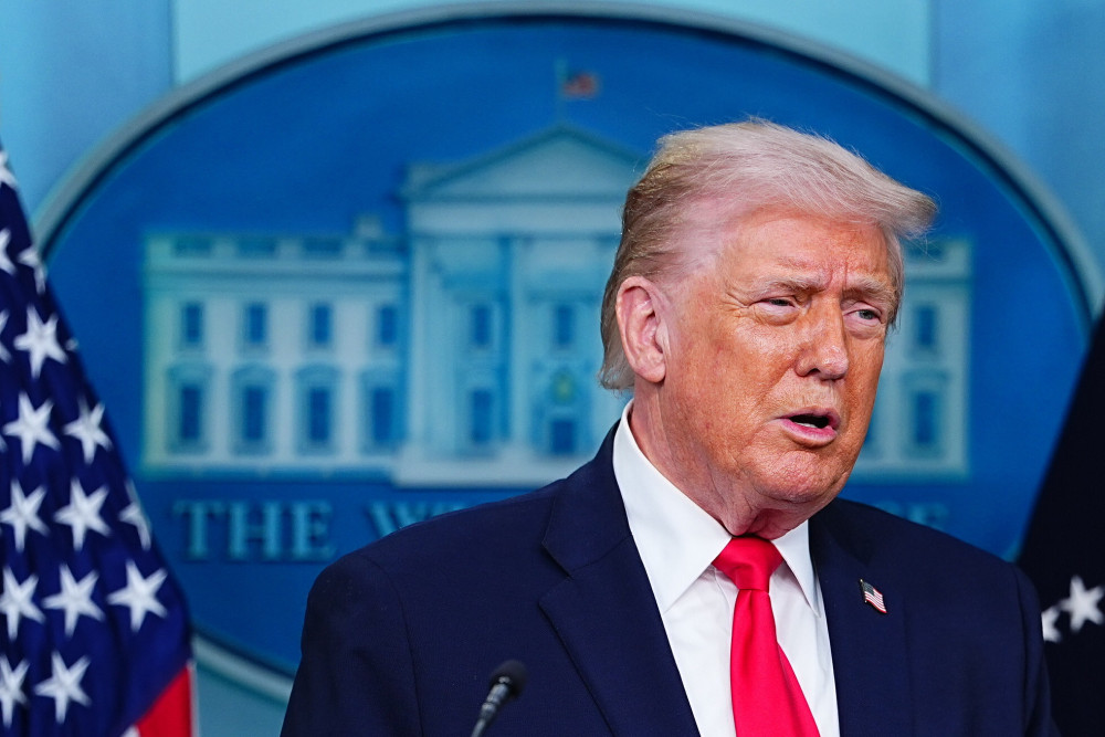 Ντόναλντ Τραμπ: Ίσως πείσουμε τη Ματσάδο να εμπλακεί στη Βενεζουέλα - Δεν ξέρω τι θα γίνει με τους δασμούς