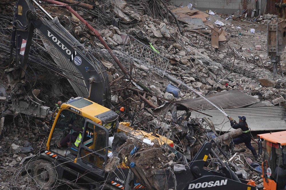 Φωτιά σε εμπορικό κέντρο στο Πακιστάν: 67 νεκροί