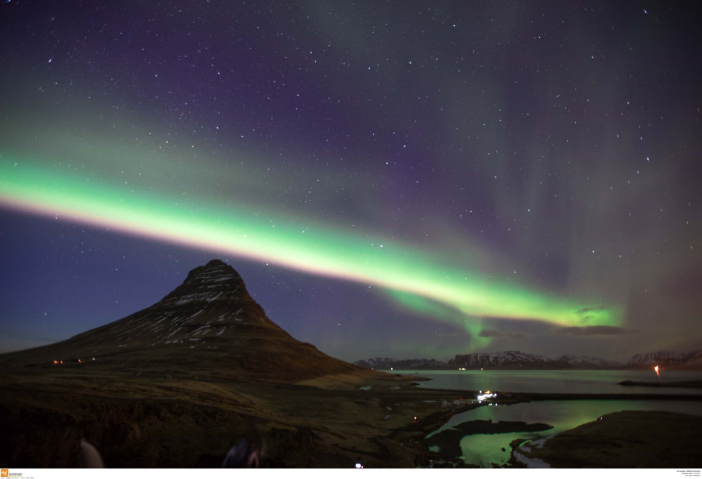 Ισχυρή ηλιακή καταιγίδα πλήττει τη Γη: φέρνει εντυπωσιακό βόρειο σέλας και προβλήματα