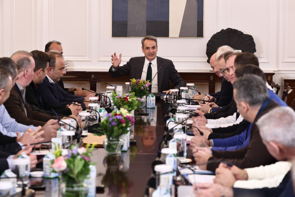 Μητσοτάκης: ανοιχτό ενδεχόμενο για «τεχνικές παρεμβάσεις» στο αγροτικό - Τι εξετάζεται - Αγρότες: Αποφάσεις στα μπλόκα