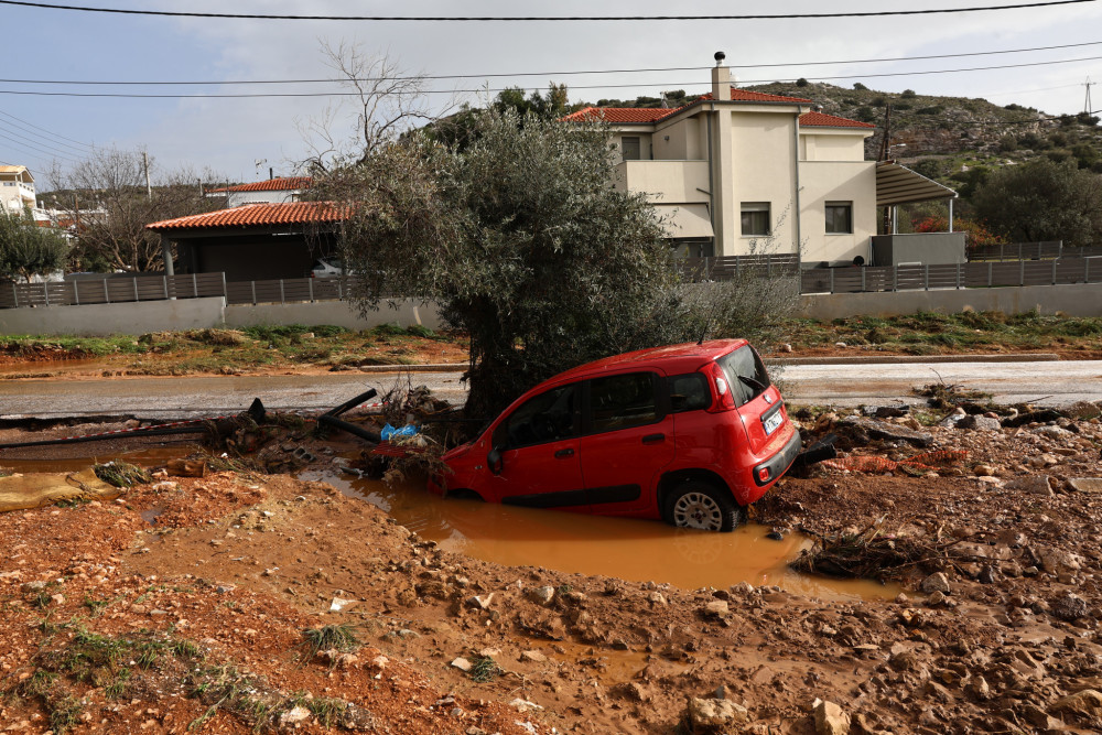 Σε κατάσταση έκτακτης ανάγκης ο Δήμος Βάρης-Βούλας-Βουλιαγμένης μετά τα έντονα καιρικά φαινόμενα