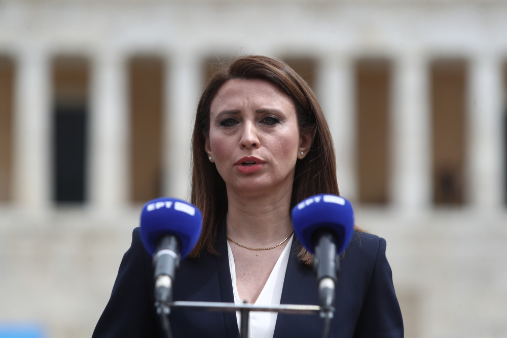 ΣΥΡΙΖΑ: Ρήγμα και καρατόμηση Κασιμάτη μετά την υποδοχή της φρεγάτας «Κίμων»