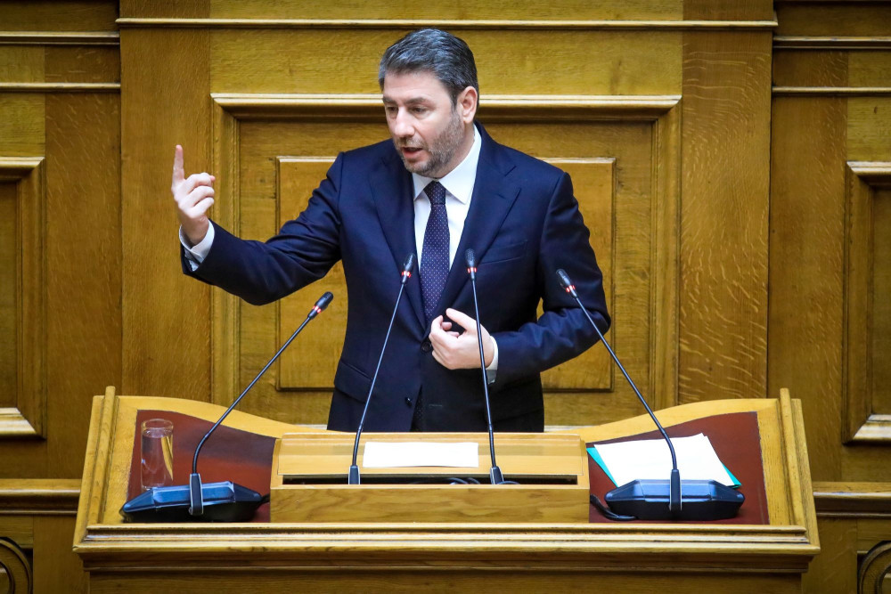 Η νέα γκάφα Ανδρουλάκη με τον εμβολιασμό των αιγοπροβάτων: επιτέθηκε και στον Ευρωπαίο Επίτροπο