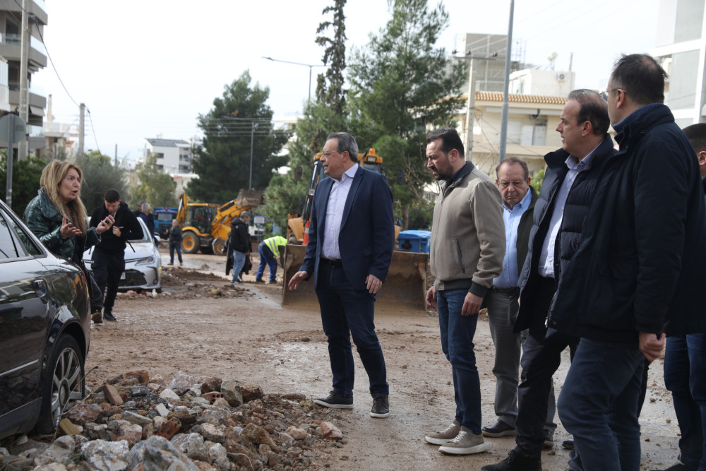 Ο Φάμελλος και η… «πρόληψη» της καταστροφής: επικοινωνιακό σόου αντί ουσιαστικής πολιτικής