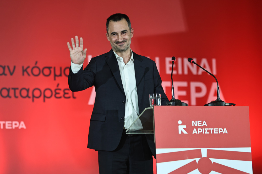 Αλέξης Χαρίτσης: μετωπική επίθεση στη Μαρία Καρυστιανού και ανοίγματα στον Αλέξη Τσίπρα