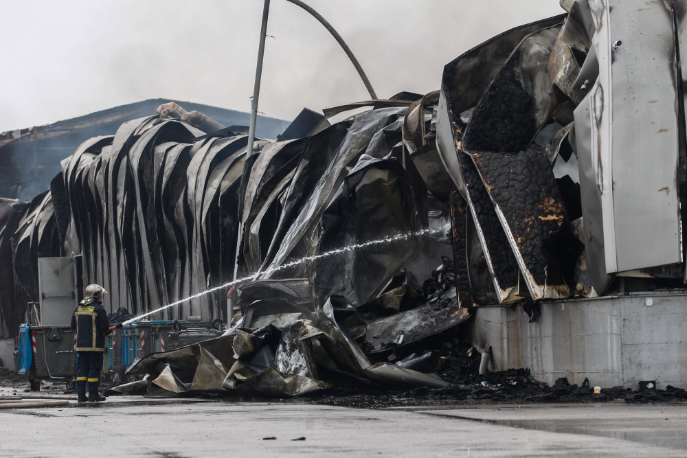 Τρίκαλα: ενδεχομένως σήμερα μια πρώτη εικόνα για τα αίτια της πυρκαγιάς