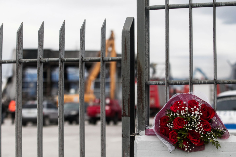 Τρίκαλα: διαρροή αερίου δείχνουν τα πρώτα ευρήματα της Πυροσβεστικής για την έκρηξη