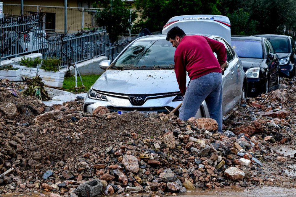 Δήμος Γλυφάδας: σε κατάσταση έκτακτης ανάγκης μετά τις καταστροφές (video)