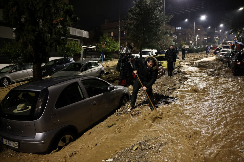 Πάνω από 140 χιλιοστά ύψος βροχής στην Αττική