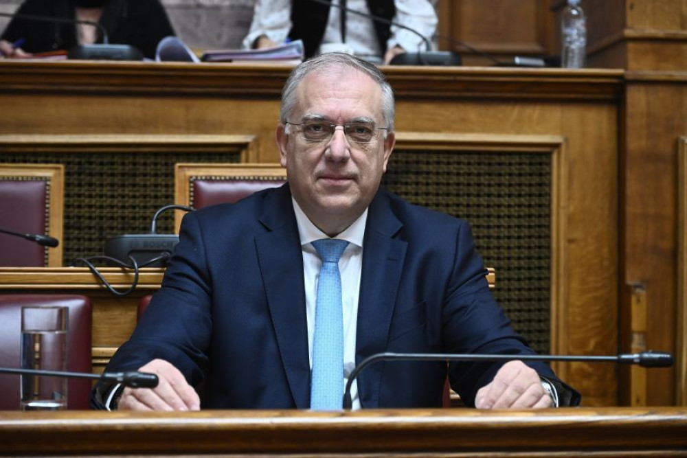 Τάκης Θεοδωρικάκος: Νέος επιμελητηριακός νόμος το 2026