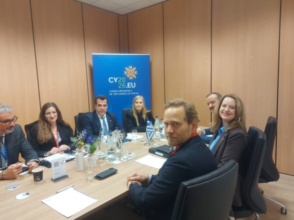 Με τη γενική διευθύντρια του ΔΟΜ συναντήθηκε ο Θάνος Πλεύρης για τη διαχείριση των μεταναστευτικών ροών