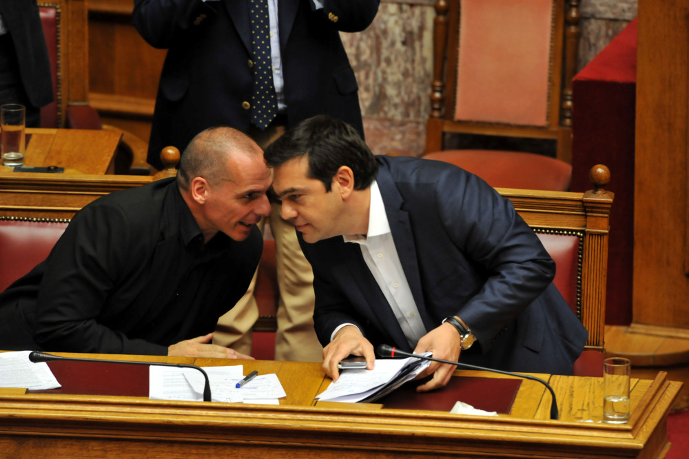 Αποκαλύψεις από τα αρχεία Επστάιν: Η αλληλογραφία με την κορυφαία των Ρότσιλντ για το δημοψήφισμα Τσίπρα και την αποπομπή Βαρουφάκη