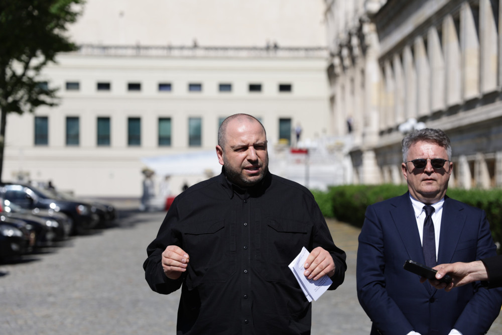 «Ουσιαστικές και παραγωγικές» οι συνομιλίες Ουκρανίας, Ρωσίας, ΗΠΑ - Θα συνεχιστούν την Πέμπτη