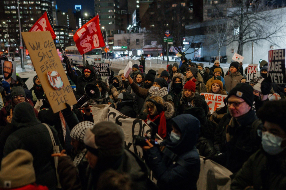 ΗΠΑ: διαδηλώσεις σε όλη τη χώρα για την απομάκρυνση των ομοσπονδιακών από τη Μινεσότα