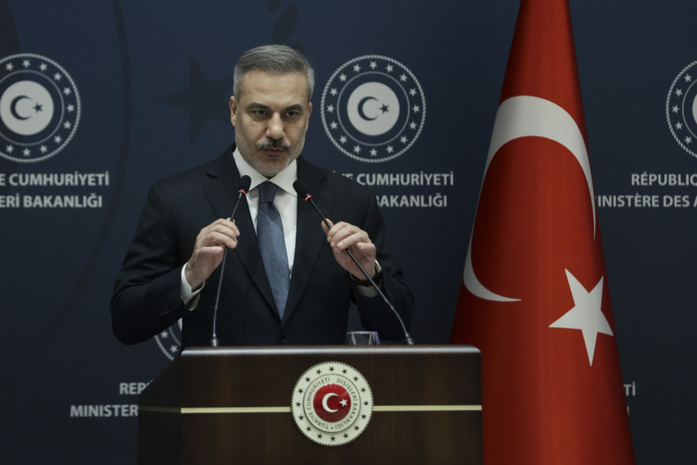 Χακάν Φιντάν: ευθεία επίθεση στον Δένδια λίγο πριν τη συνάντηση Μητσοτάκη-Ερντογάν