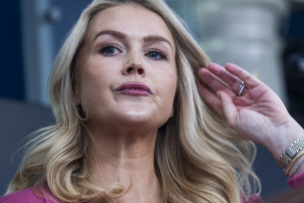 Λευκός Οίκος: Ο Τραμπ αφήνει ανοιχτές όλες τις επιλογές - ΗΠΑ και Ιράν σε κρίσιμες συνομιλίες