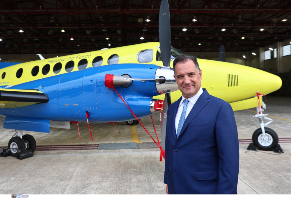 Άδωνις Γεωργιάδης για το ιπτάμενο ασθενοφόρο του ΕΚΑΒ: «Έχει ήδη σώσει ζωές»