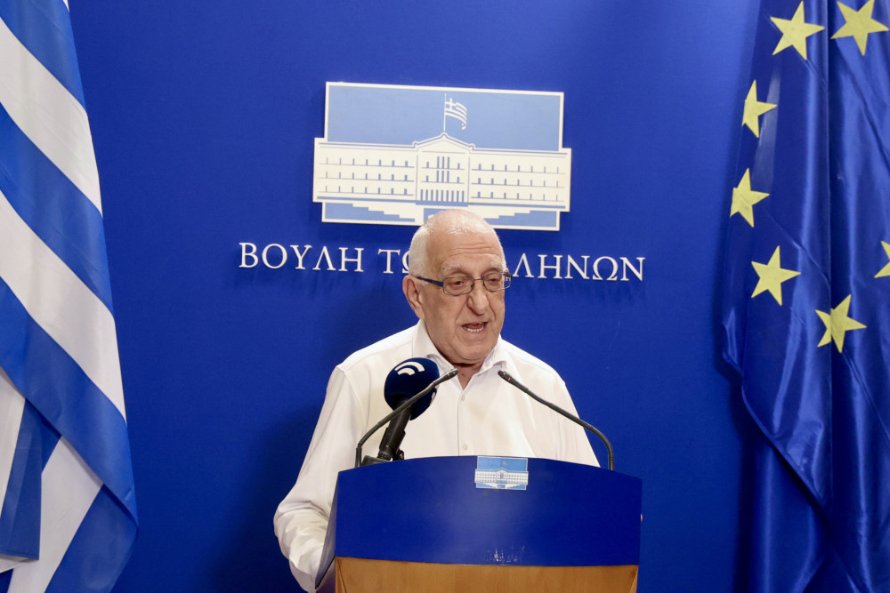 Συλλυπητήρια του Νικήτα Κακλαμάνη για την εκδημία του πρώην βουλευτή Ελευθέριου Βενιζέλου