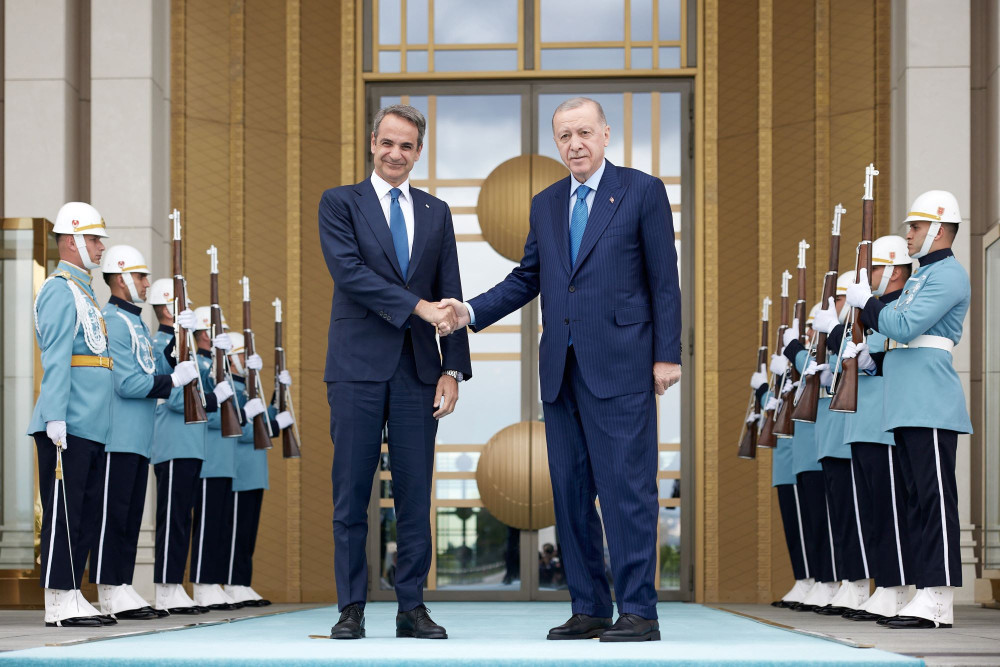 Με στόχο την ενίσχυση των διαύλων επικοινωνίας η συνάντηση Μητσοτάκη-Ερντογάν στις 11 Φεβρουαρίου