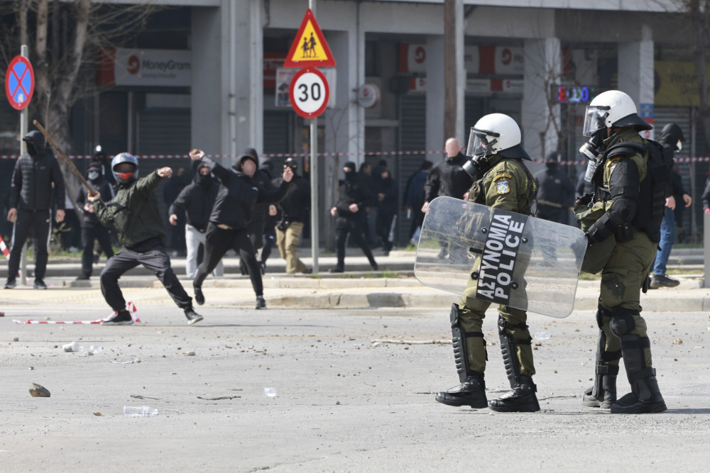 Θεσσαλονίκη: εξιτήριο για τον αστυνομικό που τραυματίστηκε στα επεισόδια του ΑΠΘ