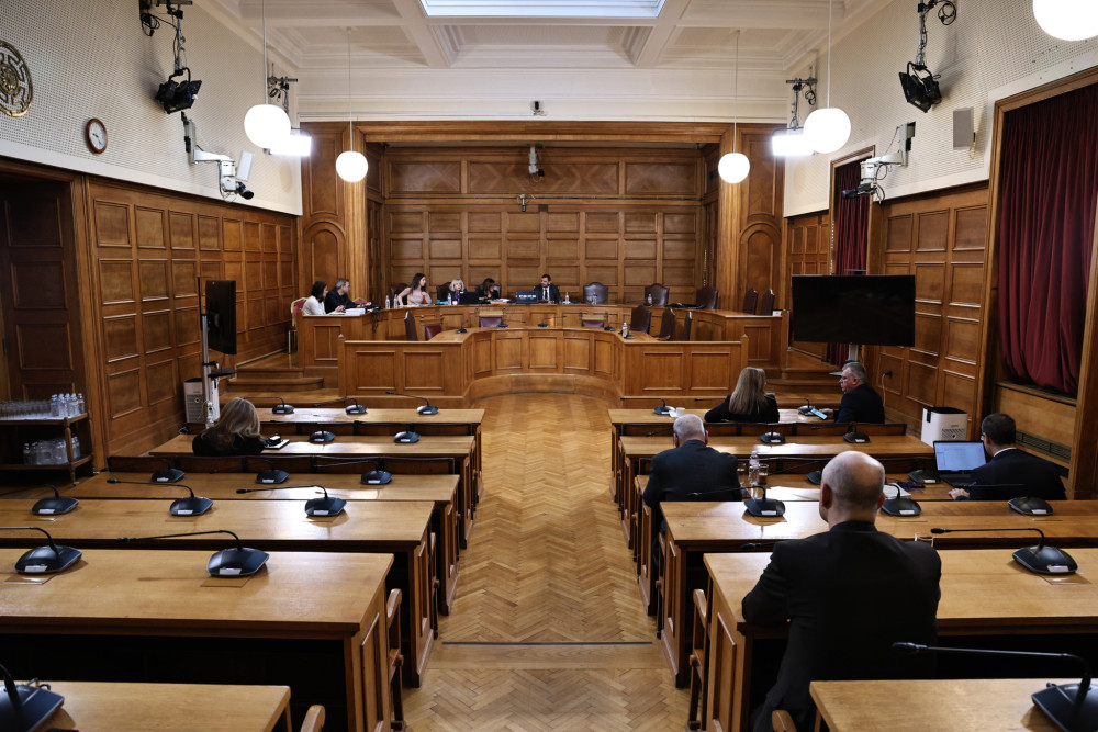 ΟΠΕΚΕΠΕ: ποιοι προτίμησαν το σόου από τη διερεύνηση της υπόθεσης στην Εξεταστική