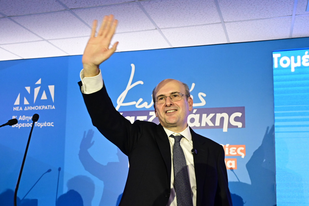 Κωστής Χατζηδάκης: Κοσμοπλημμύρα στο ΟΑΚΑ για την κοπή πίτας του 2026