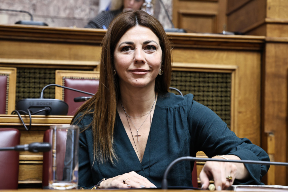 Αυστηρή απάντηση της Σοφίας Ζαχαράκη σε ΠΑΣΟΚ-ΣΥΡΙΖΑ: Προσχηματικές αιτιάσεις, υποδηλώνουν πολιτική αμηχανία