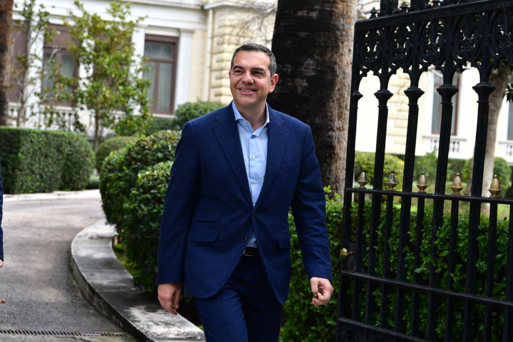 Συγγνώμη, σύντροφε Αλέξη: ποιος σε ρώτησε;