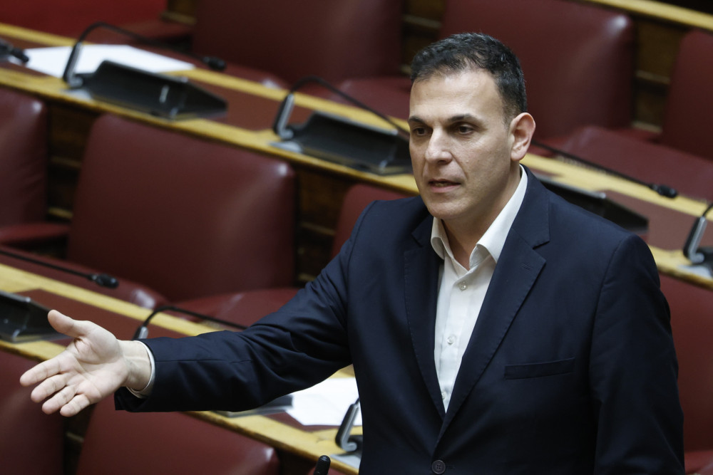 Καραμέρος κατά των γεωτρήσεων την ώρα που η Ελλάδα κλείνει ενεργειακές συμφωνίες - Ο ΣΥΡΙΖΑ μένει στο χθες