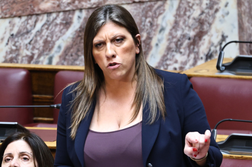 Ζωή Κωνσταντοπούλου: «Ένα καράβι, μία καπετάνισσα» - πολιτικό one woman show στη Βουλή