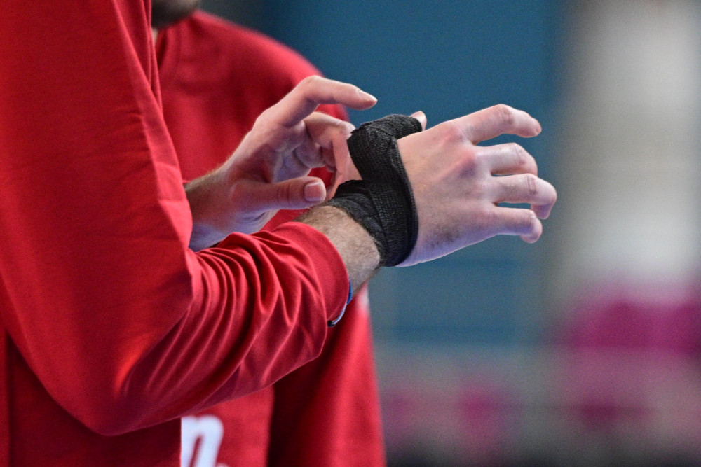 Χαμόγελα στον Ολυμπιακό: ελπίδες συμμετοχής του Μιλουτίνοφ στον τελικό - Προπονήθηκε με νάρθηκα (photos)