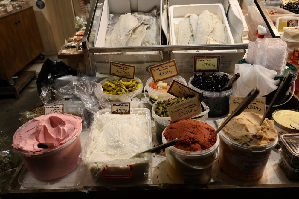 Σαρακοστή: αυξημένη ζήτηση για νηστίσιμα προϊόντα - Πώς προσαρμόζεται η εστίαση