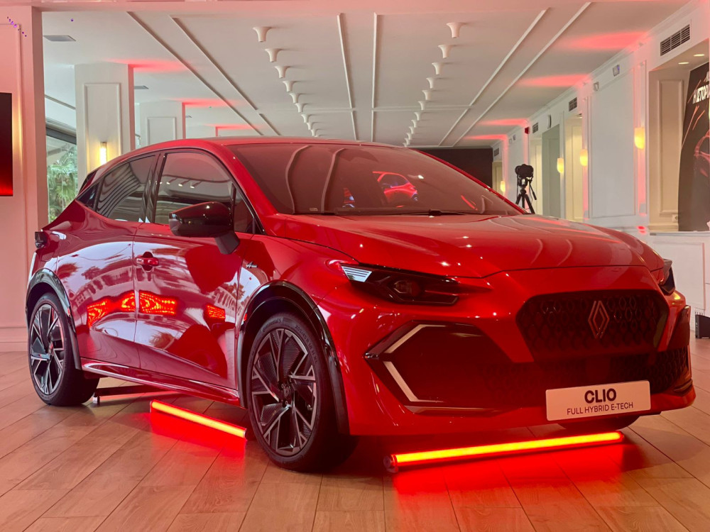 Το «Μανιφέστο» στην πανελλαδική δημοσιογραφική παρουσίαση του νέου Renault Clio (photos)