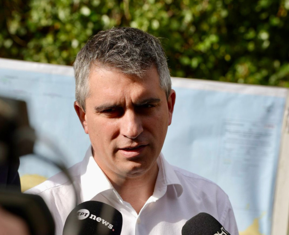 Χρίστος Δήμας στον Αλμυρό: Έως το καλοκαίρι θα έχουν αποκατασταθεί οι υποδομές στη Θεσσαλία